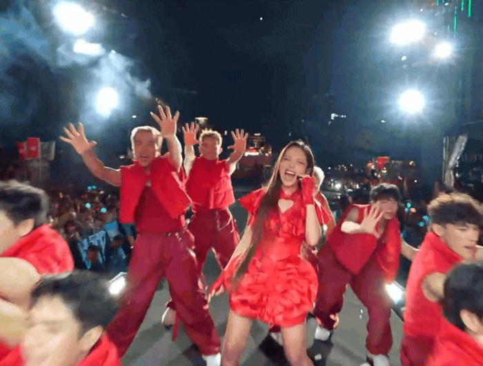 Ngại hết cả Phương Mỹ Chi!- Ảnh 3. Ngại hết cả Phương Mỹ Chi!- Ảnh 3.