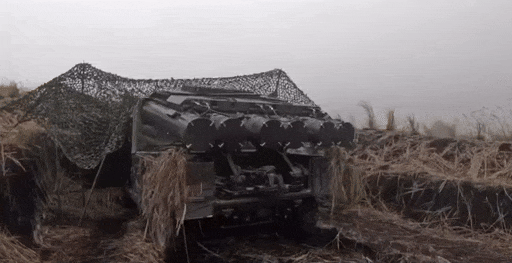 Hệ thống t&ecirc;n lửa b&iacute; mật 'v&ocirc; t&igrave;nh' được tiết lộ trong cuộc tập trận          - Ảnh 1.