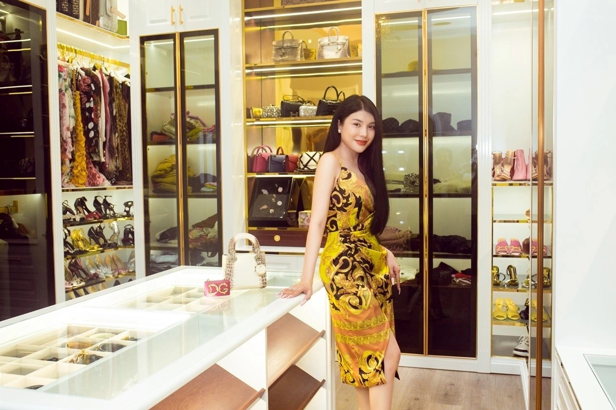 Bên trong biệt thự 2.200m2 được nữ ca sĩ Việt 30 tuổi rao bán, hạ giá hẳn 30 tỷ có gì?- Ảnh 5.