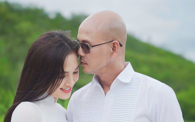 Phan Đinh Tùng mời vợ đóng chung MV mới- Ảnh 1.