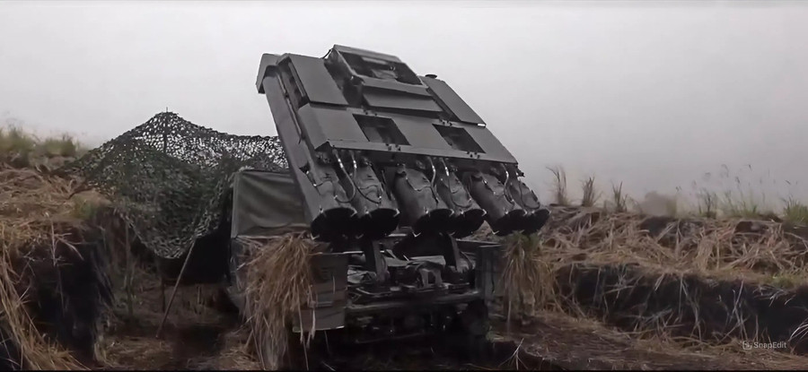 Hệ thống t&ecirc;n lửa b&iacute; mật 'v&ocirc; t&igrave;nh' được tiết lộ trong cuộc tập trận          - Ảnh 2.