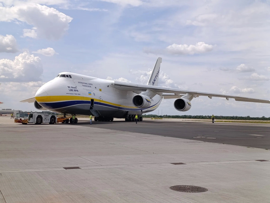 Máy bay An - 124 Ukraine chuyển giao hệ thống phòng không Spyder đến Gruzia - Ảnh 1.