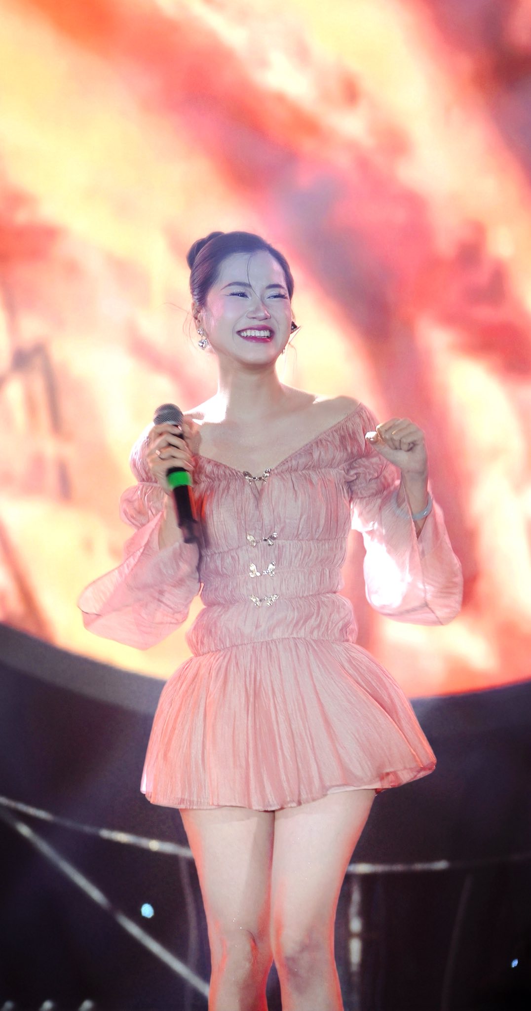 L&acirc;m Vỹ Dạ giảm 14kg, giờ l&agrave; mỹ nh&acirc;n rồi!- Ảnh 9.