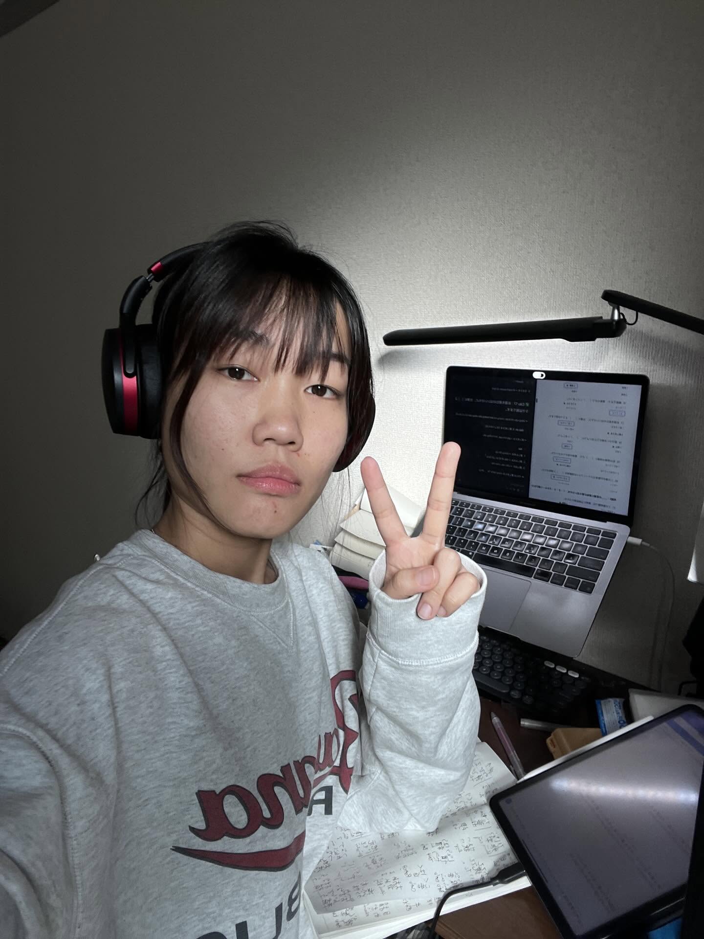 TikToker Lệ Thuỵ "hẹn hò" người hơn 11 tuổi, từng có mối tình 6 năm chia tay vì mâu thuẫn tài chính - Ảnh 7.