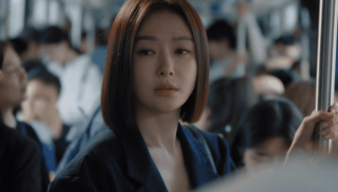 Khán giả ồ ạt tẩy chay, đòi gỡ gấp phim của Chung Hán Lương vì trái với luân thường đạo lý- Ảnh 5.