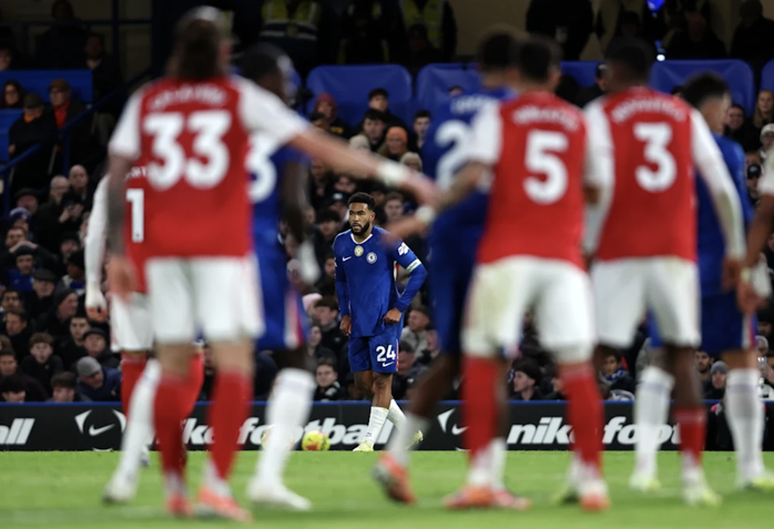 Rực lửa derby, Chelsea cầm hòa nghẹt thở Arsenal - Ảnh 2.