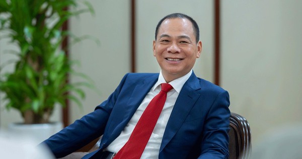 H&atilde;ng xe của tỷ ph&uacute; Phạm Nhật Vượng "th&ecirc;m một c&aacute;i nhất"