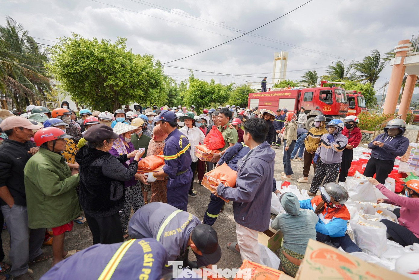 Mạo danh hỗ trợ bão lũ, chiêu lừa đảo mới nhắm thẳng vào sinh viên - Ảnh 2.