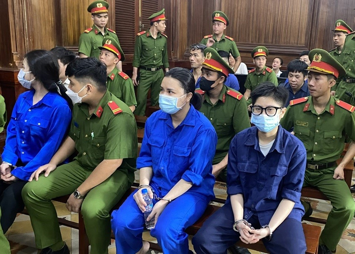 Tái mở phiên tòa xét xử Hòai DJ và đồng phạm mua bán ma túy ' nước vui ' - Ảnh 3.