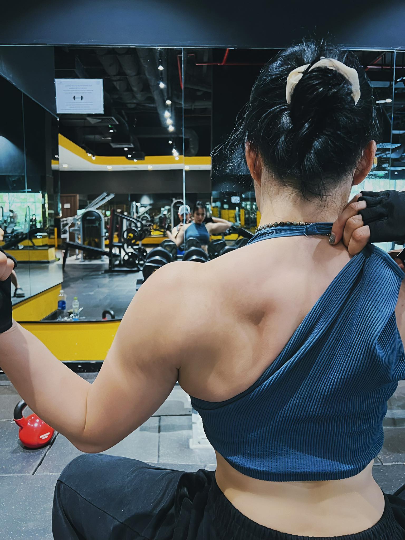 Bắt gặp Angela Phương Trinh sánh đôi bên Phạm Văn Mách, ngoại hình đàng gái có Bắt gặp Angela Phương Trinh sánh đôi bên Phạm Văn Mách, ngoại hình đàng gái có