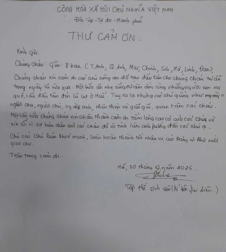 Thư cảm ơn viết tay gây "bão mạng". nhận về hơn 52.000 lượt like- Ảnh 1. Thư cảm ơn viết tay gây "bão mạng". nhận về hơn 52.000 lượt like- Ảnh 1.