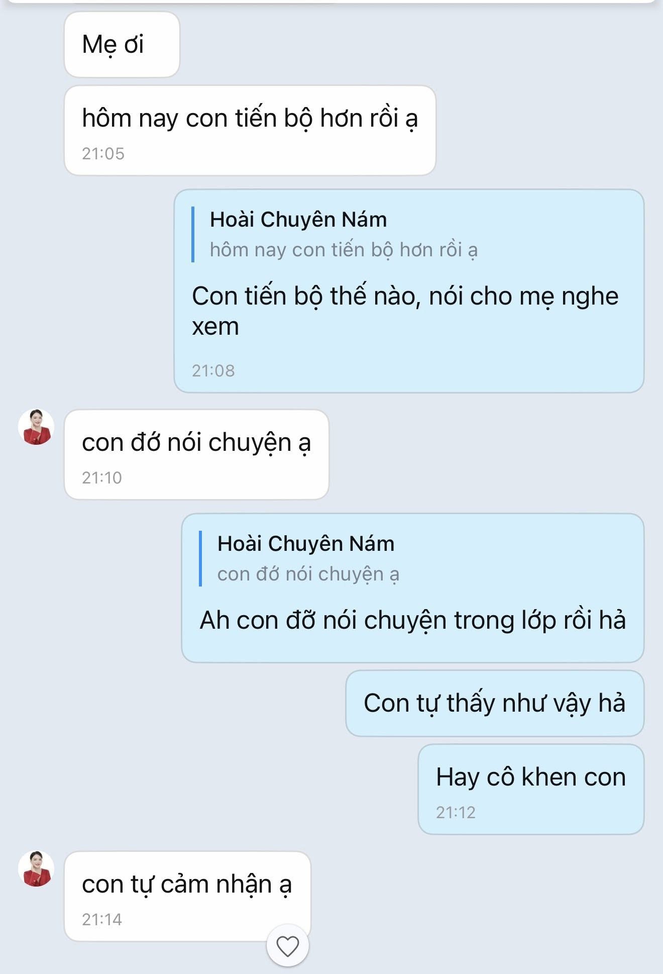 Bé Bo đã lớn thật rồi: Nhắn tin nhoay nhoáy, nói 1 câu mà làm mẹ Hoà Minzy "đứng hình"!- Ảnh 1. Bé Bo đã lớn thật rồi: Nhắn tin nhoay nhoáy, nói 1 câu mà làm mẹ Hoà Minzy "đứng hình"!- Ảnh 1.