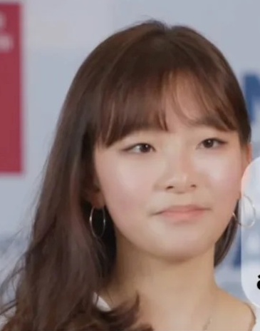 Căng nhất lúc này: Con gái 18 tuổi của Á hậu hàng đầu viết đơn 1.000 chữ tố cáo cha CEO ra tòa- Ảnh 1.