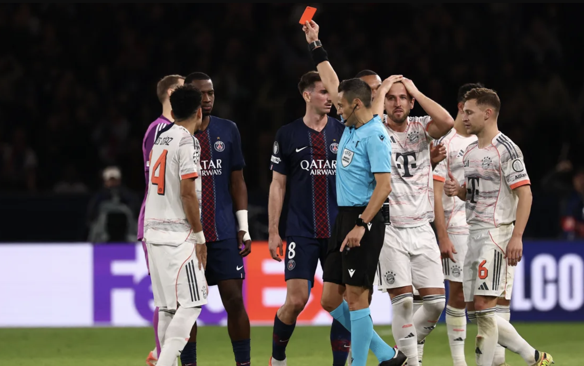 Champions League: Bayern Munich hạ gục "vua châu Âu", thẻ đỏ gây tranh cãi- Ảnh 4.