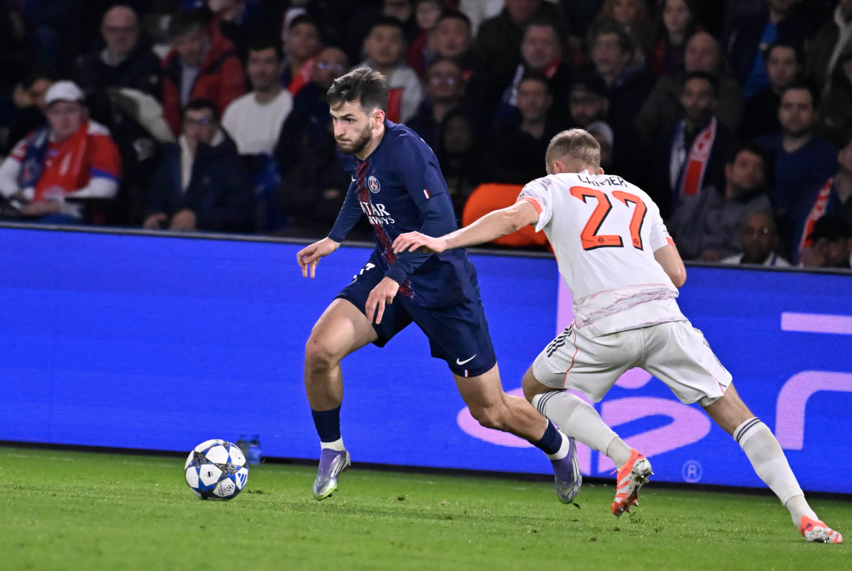 Champions League: Bayern Munich hạ gục "vua châu Âu", thẻ đỏ gây tranh cãi- Ảnh 2.
