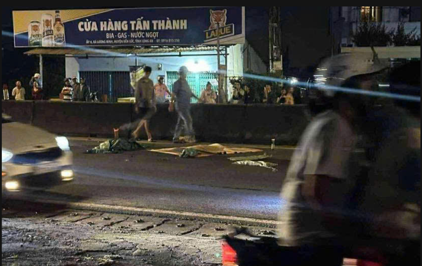 Công an Tây Ninh thông tin vụ 'người đàn ông lao vào xe container tự tử'- Ảnh 1.