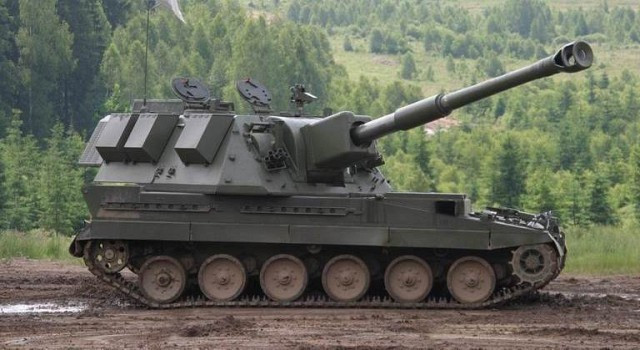 Anh xác nhận giao toàn bộ pháo tự hành AS-90 cho chiến sự- Ảnh 7. Anh xác nhận giao toàn bộ pháo tự hành AS-90 cho chiến sự- Ảnh 7.