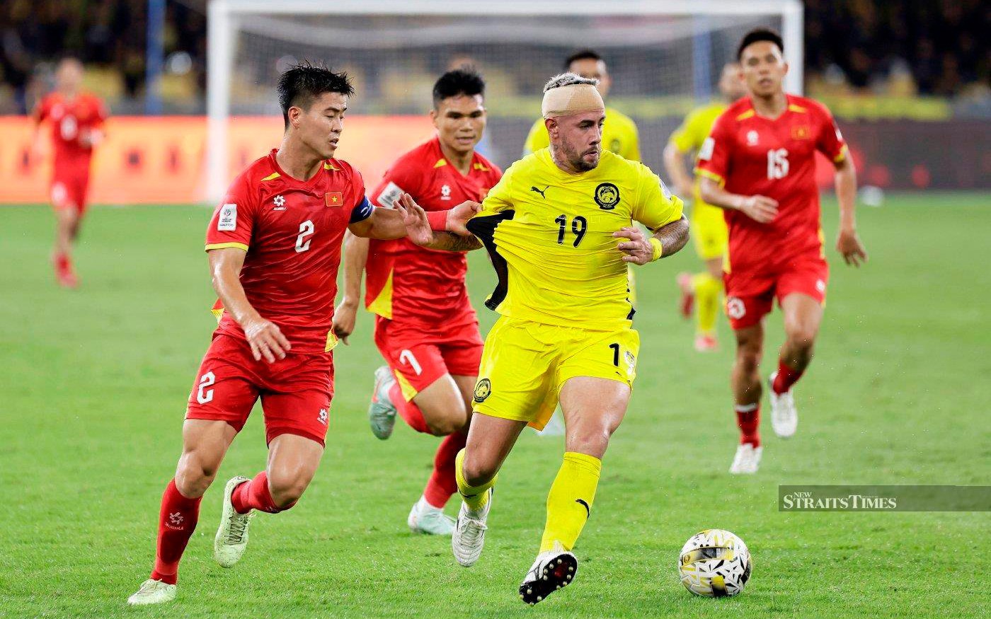 Ph&oacute;ng vi&ecirc;n Malaysia: &ldquo;Asian Cup chỉ c&ograve;n l&agrave; k&yacute; ức, đội tuyển Malaysia sẽ bị phạt gấp đ&ocirc;i&rdquo;