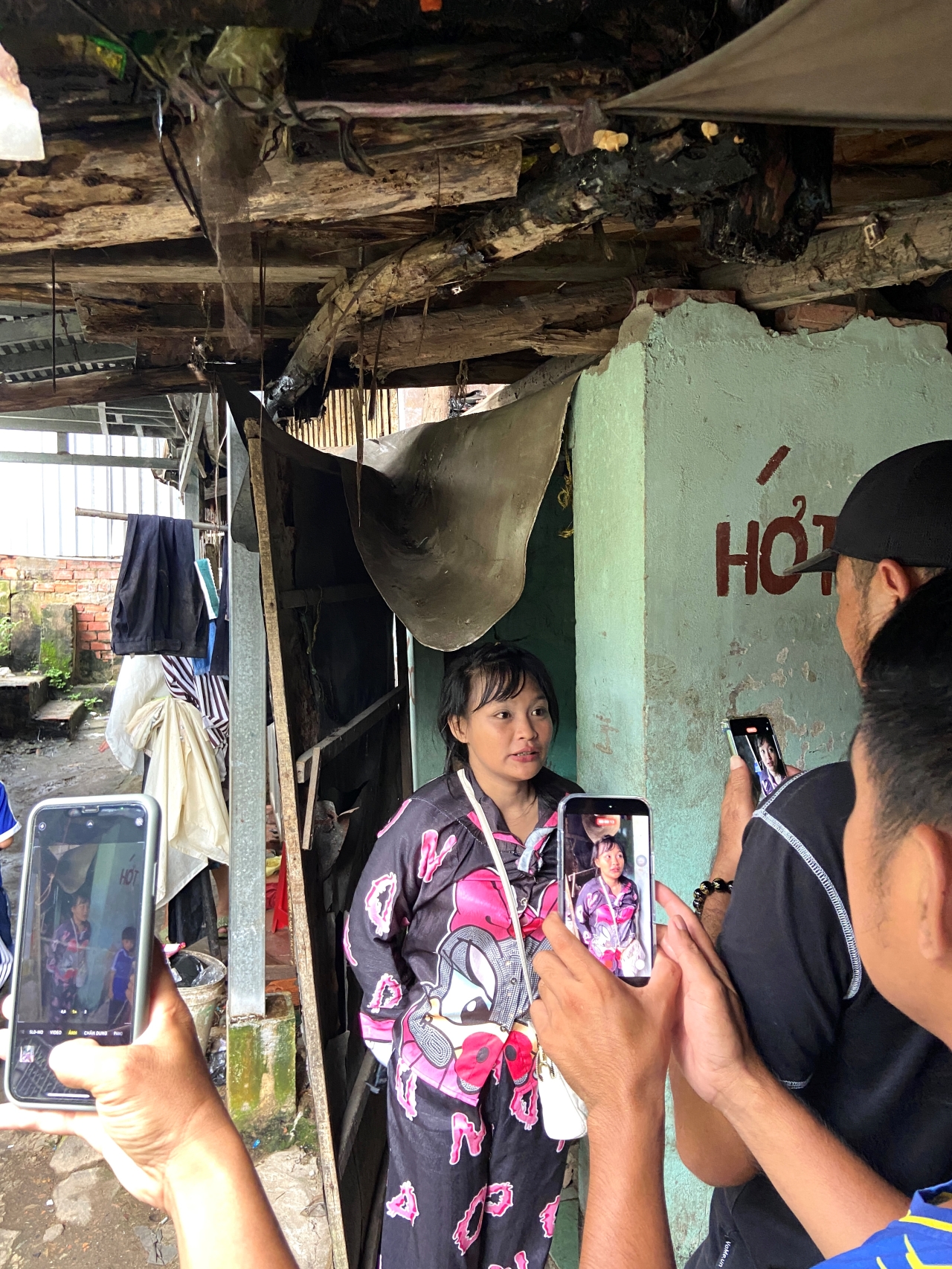 Cảnh lạ tại nhà chị Lê Thị Kiều sau vụ con 4 trai tháng tuổi không may rơi xuống kênh tử vong- Ảnh 4.