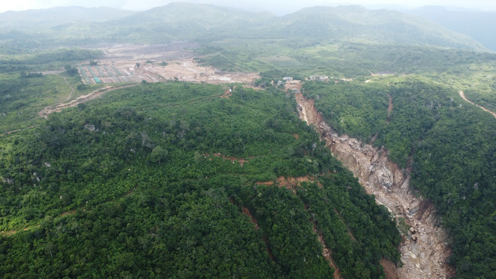 Bất ngờ với kết cấu công trình hồ chứa nước bị vỡ khiến 1 người chết ở Lâm Đồng- Ảnh 1.