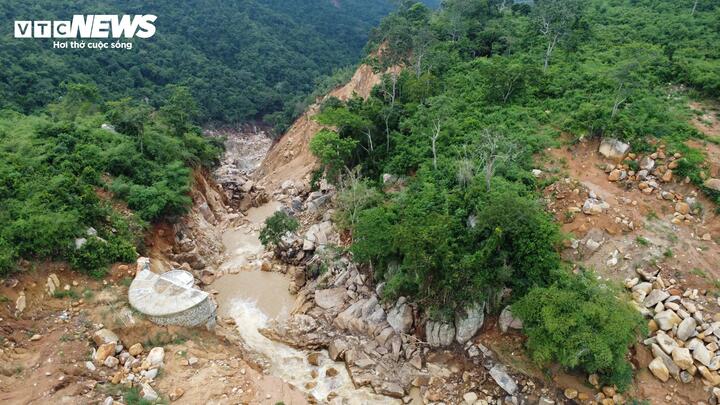 Bất ngờ với kết cấu công trình hồ chứa nước bị vỡ khiến 1 người chết ở Lâm Đồng- Ảnh 2.