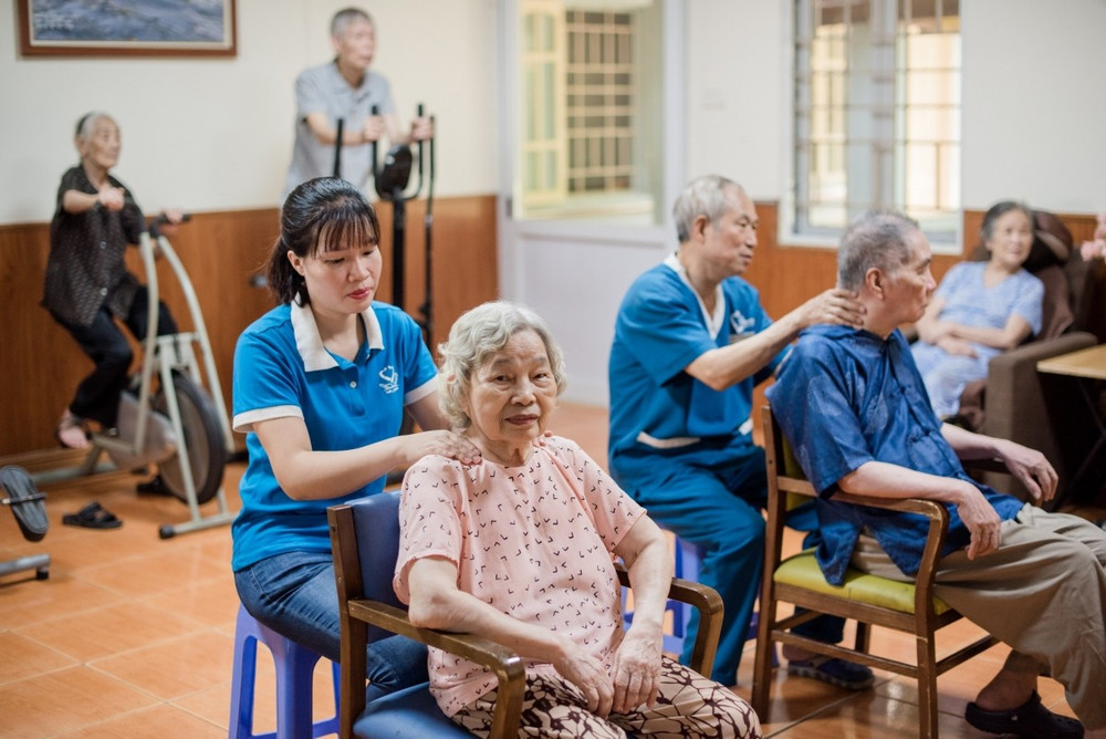 Nhu cầu dưỡng lão tăng mạnh, tiềm năng phát triển cho "nền kinh tế bạc" Việt Nam- Ảnh 1.