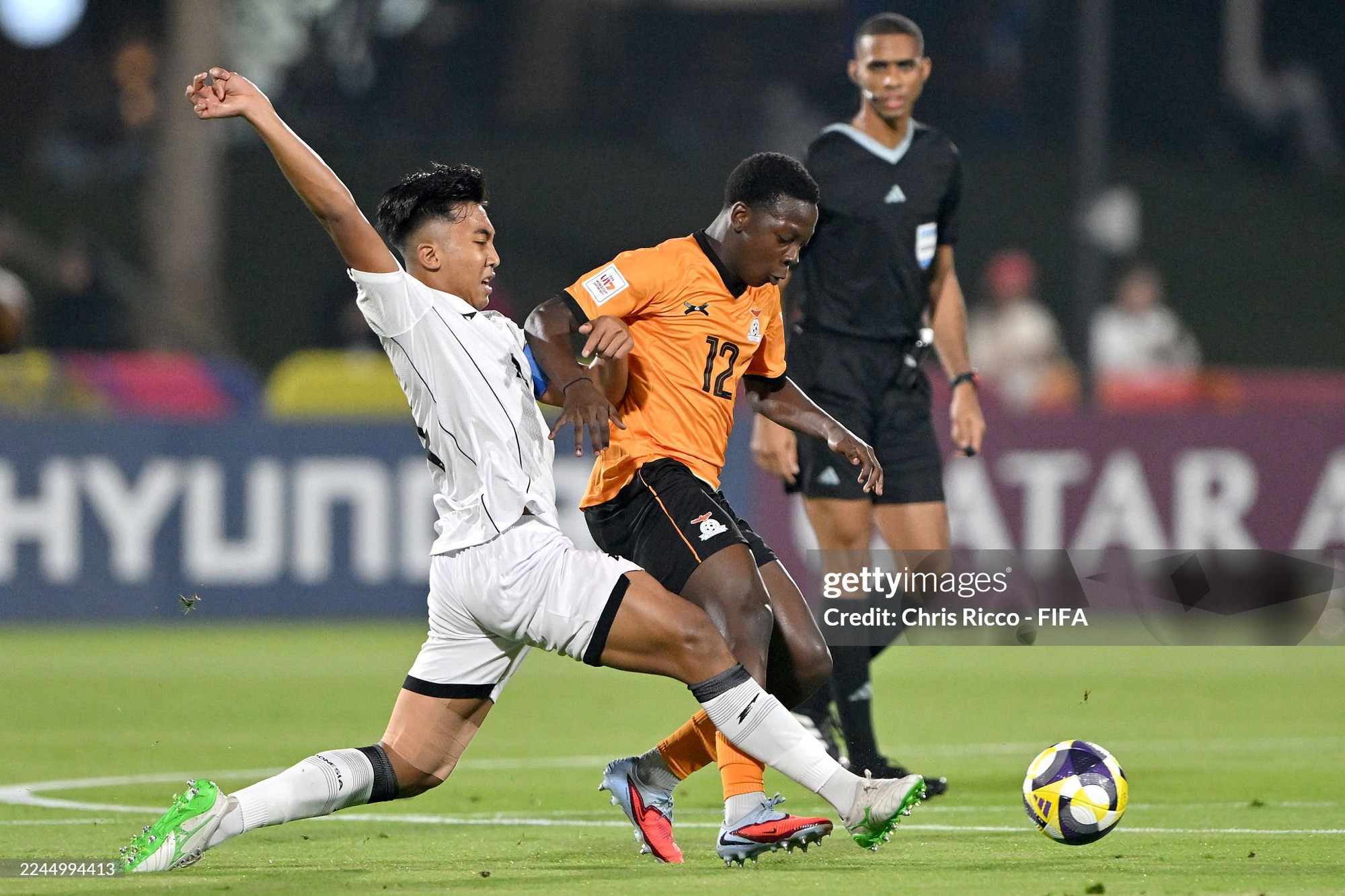 “Vỡ trận” ngay trong hiệp một, tuyển Indonesia tan mộng gây sốc tại World Cup- Ảnh 1. “Vỡ trận” ngay trong hiệp một, tuyển Indonesia tan mộng gây sốc tại World Cup- Ảnh 1.