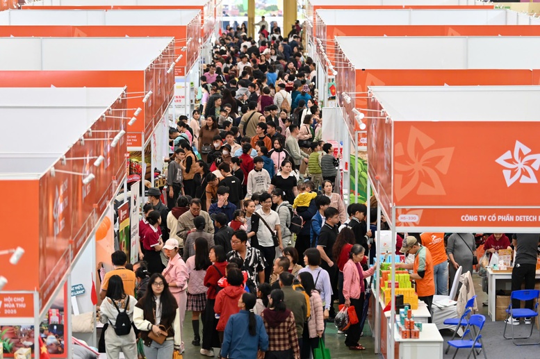 Kỷ lục: Việt Nam vừa thu gần 6.000 tỷ đồng từ một hội chợ- Ảnh 1. Kỷ lục: Việt Nam vừa thu gần 6.000 tỷ đồng từ một hội chợ- Ảnh 1.