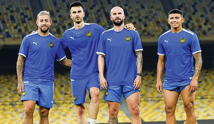 LĐBĐ Malaysia tự xử lý bê bối gian lận nhập tịch, chính phủ không can thiệp- Ảnh 2.