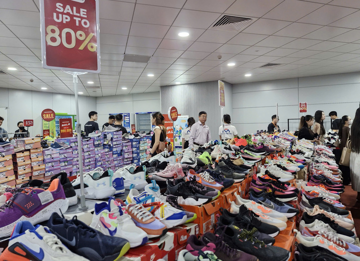 Doanh nhân Đặng Văn Thành đề xuất giảm thuế thu nhập bằng phát voucher- Ảnh 4.