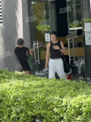 Bắt gặp Angela Phương Trinh sánh đôi bên Phạm Văn Mách, ngoại hình đàng gái có Bắt gặp Angela Phương Trinh sánh đôi bên Phạm Văn Mách, ngoại hình đàng gái có