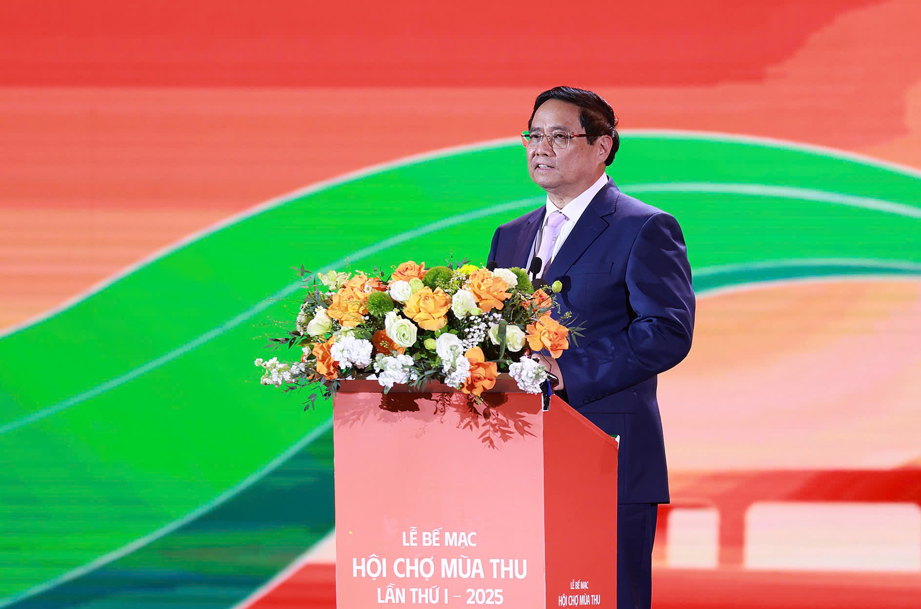 Kỷ lục: Việt Nam vừa thu gần 6.000 tỷ đồng từ một hội chợ- Ảnh 3. Kỷ lục: Việt Nam vừa thu gần 6.000 tỷ đồng từ một hội chợ- Ảnh 3.