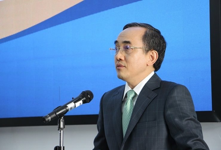 Người vào top giàu nhất sàn chứng khoán Việt, tài sản gần 6.000 tỷ vừa nhận chức danh Giáo sư ở tuổi 61- Ảnh 1.