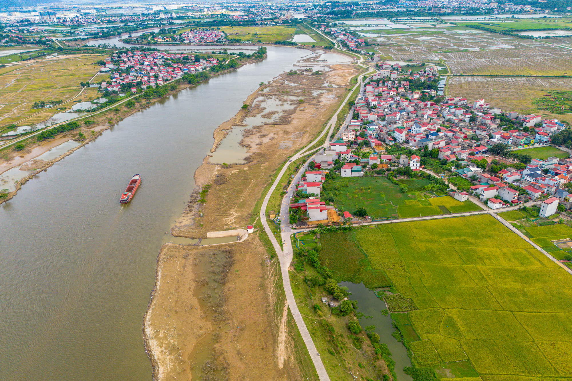 Toàn cảnh khu đất rộng gấp rưỡi phường Hoàn Kiếm, sắp được Vingroup đầu tư 41.000 tỷ làm khu đô thị ở Bắc Ninh- Ảnh 1. Toàn cảnh khu đất rộng gấp rưỡi phường Hoàn Kiếm, sắp được Vingroup đầu tư 41.000 tỷ làm khu đô thị ở Bắc Ninh- Ảnh 1.