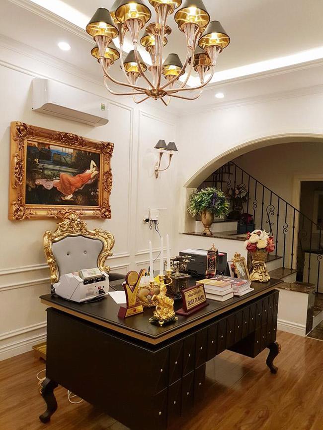 Bên trong biệt thự quận 7 của vợ chồng Đoàn Di Băng- Ảnh 10. Bên trong biệt thự quận 7 của vợ chồng Đoàn Di Băng- Ảnh 10.