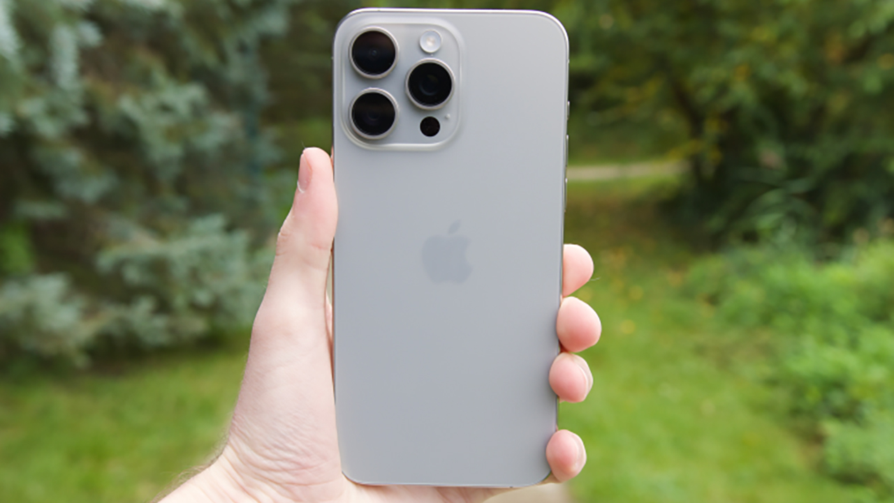 5 chiếc iPhone cũ đáng mua nhất hiện nay- Ảnh 1. 5 chiếc iPhone cũ đáng mua nhất hiện nay- Ảnh 1.