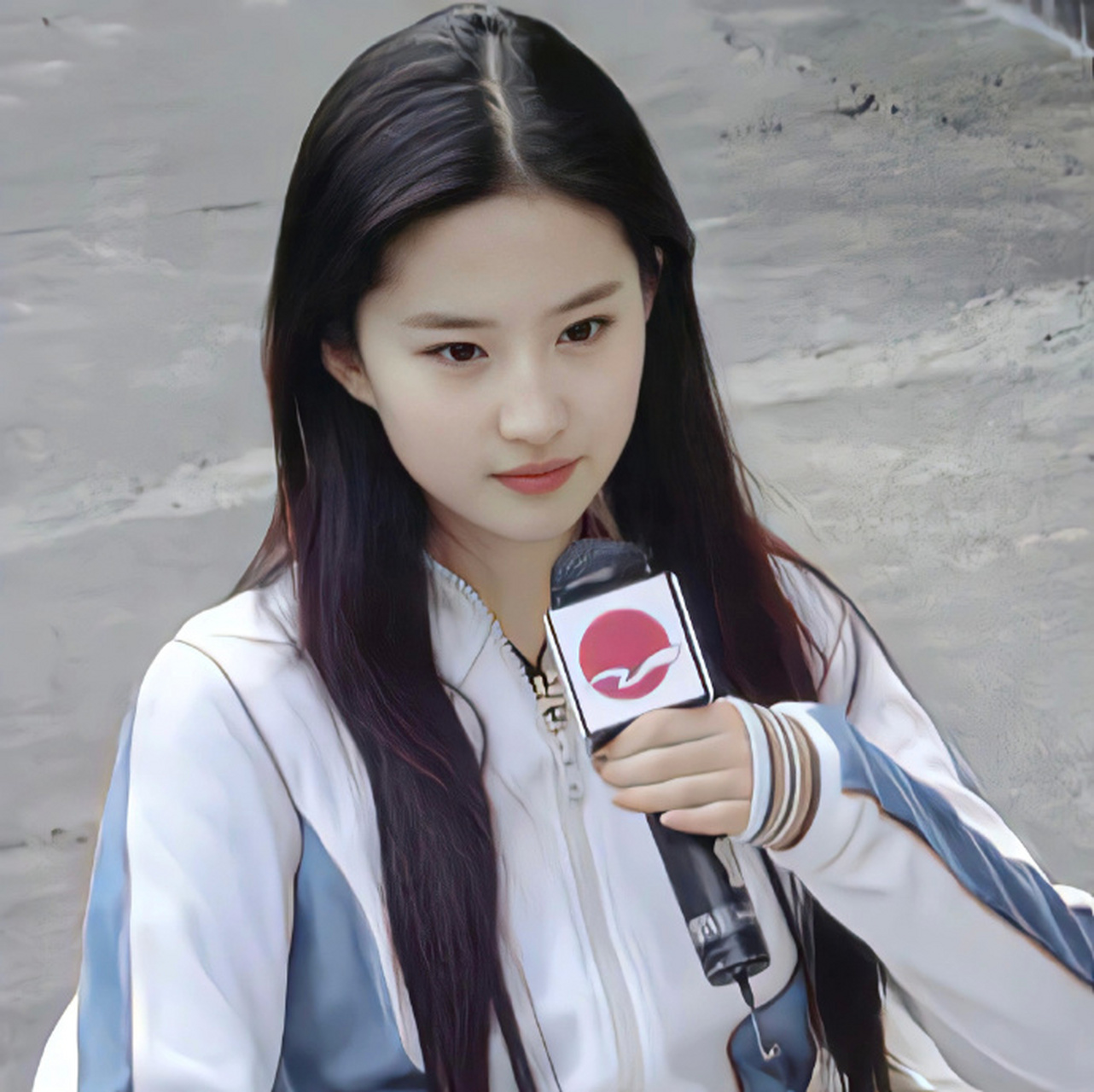 Cô gái trong bức ảnh cưới hơn 20 năm trước đẹp hơn cả filter, giờ là đỉnh lưu của đỉnh lưu, chỉ cần lộ diện là MXH nổ tung- Ảnh 8.