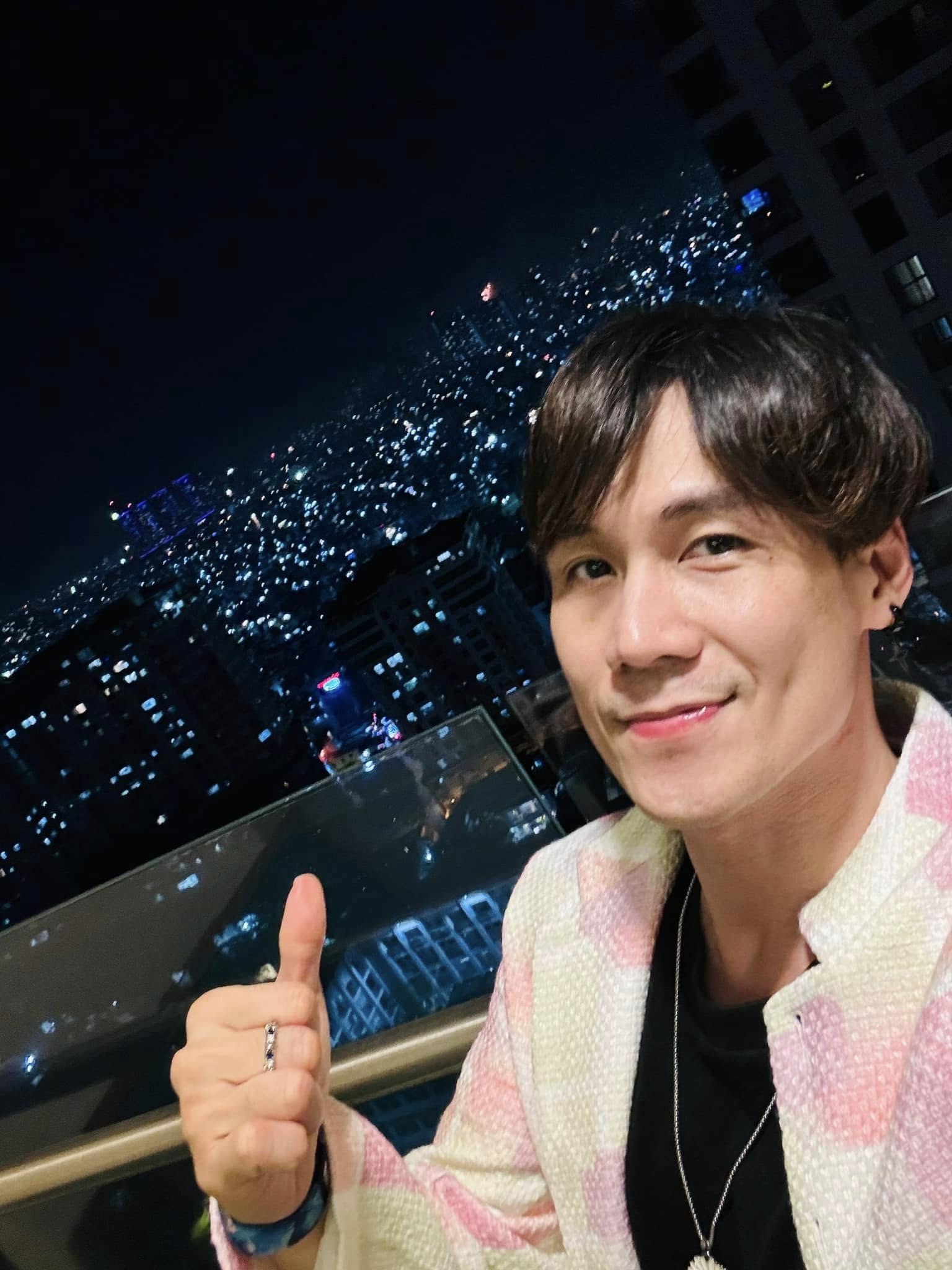 B&ecirc;n trong biệt thự 200 tỷ của Kh&aacute;nh Phương ở phường S&agrave;i G&ograve;n- Ảnh 2.