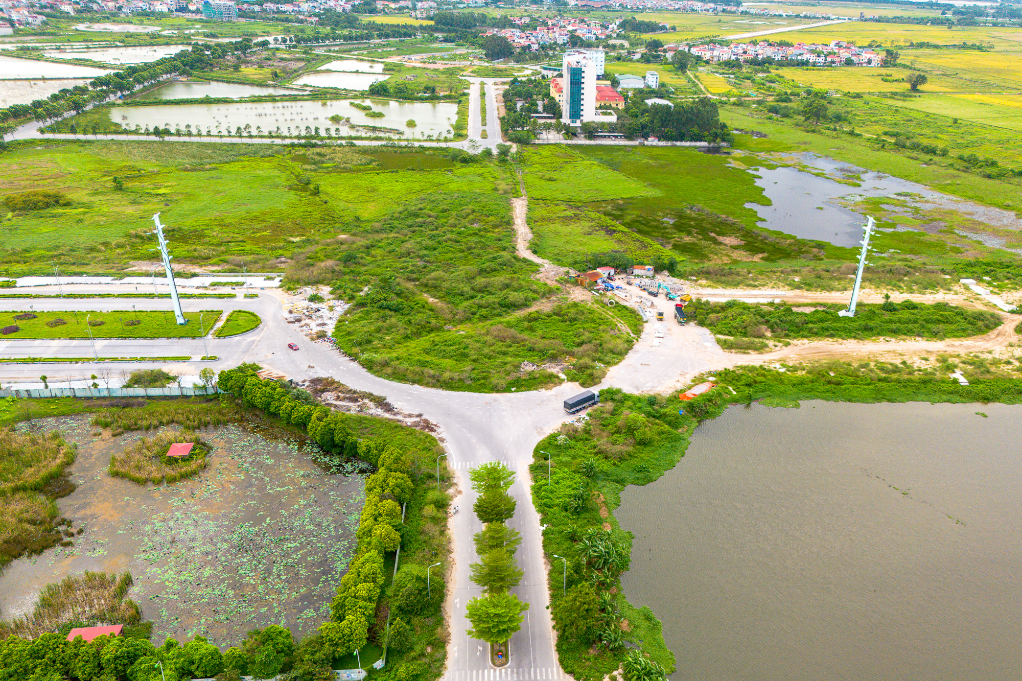 Toàn cảnh khu đất rộng gấp rưỡi phường Hoàn Kiếm, sắp được Vingroup đầu tư 41.000 tỷ làm khu đô thị ở Bắc Ninh- Ảnh 7. Toàn cảnh khu đất rộng gấp rưỡi phường Hoàn Kiếm, sắp được Vingroup đầu tư 41.000 tỷ làm khu đô thị ở Bắc Ninh- Ảnh 7.