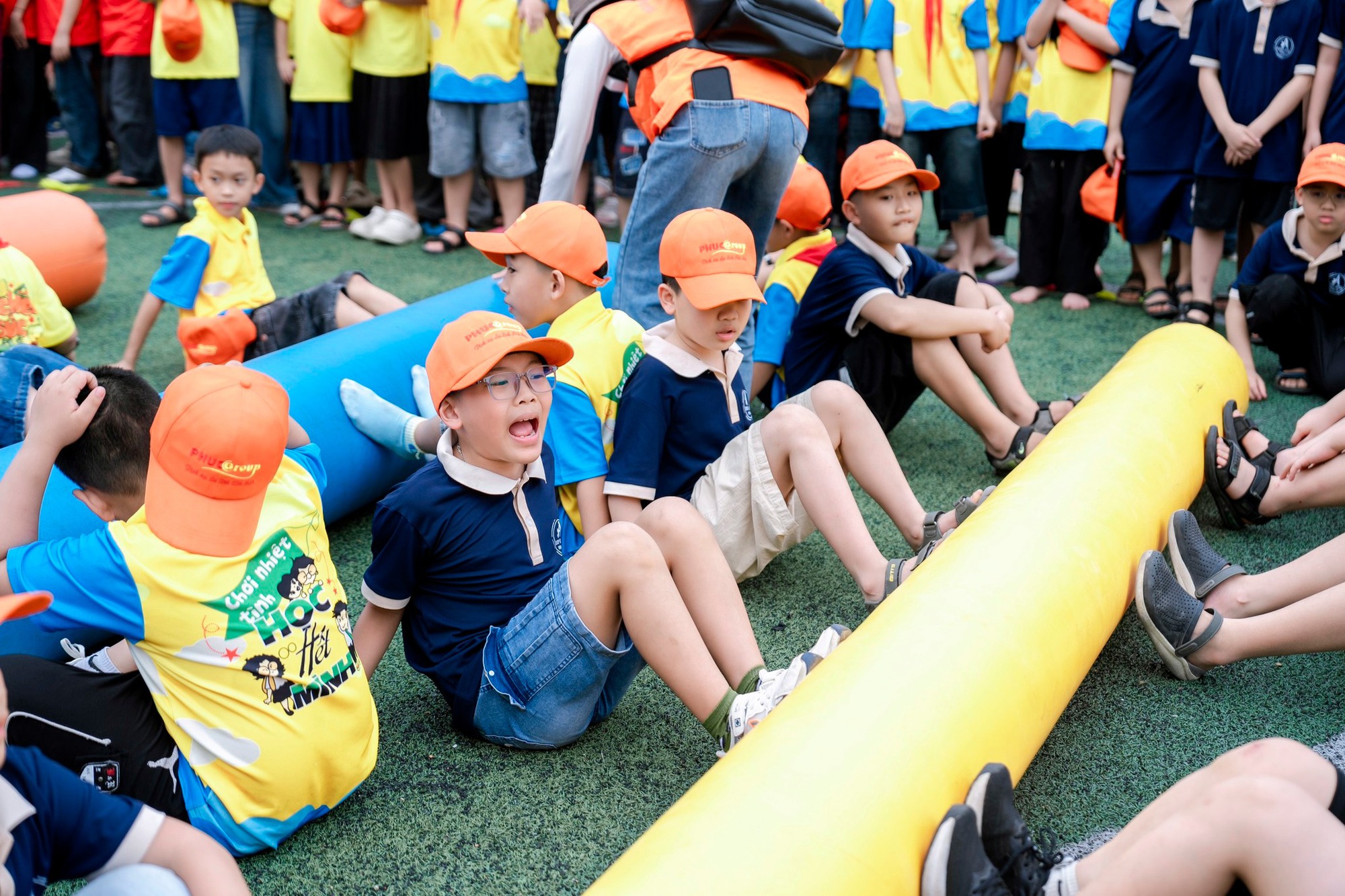 Trường học khỏe mạnh: Món quà ý nghĩa dành cho thầy cô ngày 20/11- Ảnh 1. Trường học khỏe mạnh: Món quà ý nghĩa dành cho thầy cô ngày 20/11- Ảnh 1.