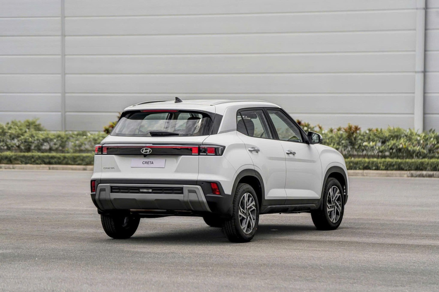 Hyundai Creta giảm giá tới 49 triệu tại đại lý, giá thực tế rẻ ngang SUV hạng A- Ảnh 7. Hyundai Creta giảm giá tới 49 triệu tại đại lý, giá thực tế rẻ ngang SUV hạng A- Ảnh 7.