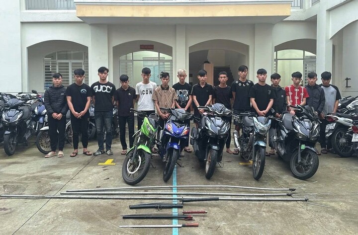 Nhóm côn đồ cầm hung khí, truy sát 4 thanh niên ở Đà Nẵng- Ảnh 1.