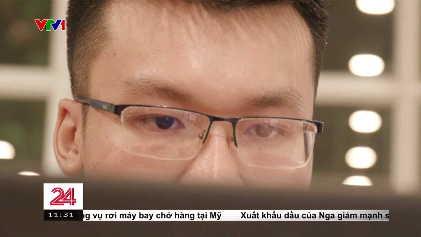 Ch&acirc;n dung qu&aacute; bất ngờ của t&aacute;c giả 