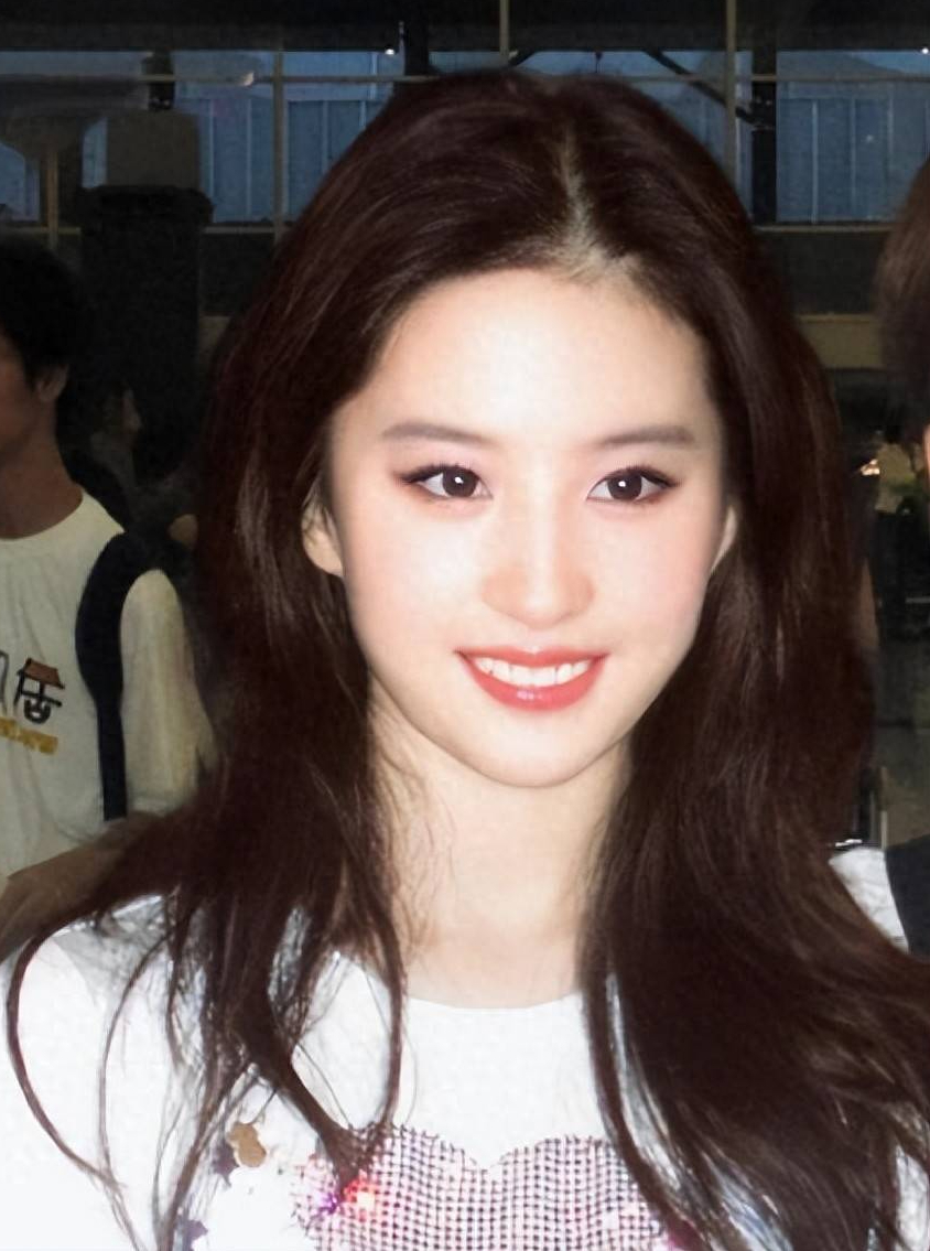 Cô gái trong bức ảnh cưới hơn 20 năm trước đẹp hơn cả filter, giờ là đỉnh lưu của đỉnh lưu, chỉ cần lộ diện là MXH nổ tung- Ảnh 5.