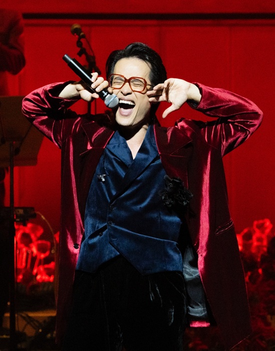 Cái đắt giá khó lý giải của nam ca sĩ chi 22 tỷ đồng từ thiện, sang tận Úc làm show- Ảnh 7.