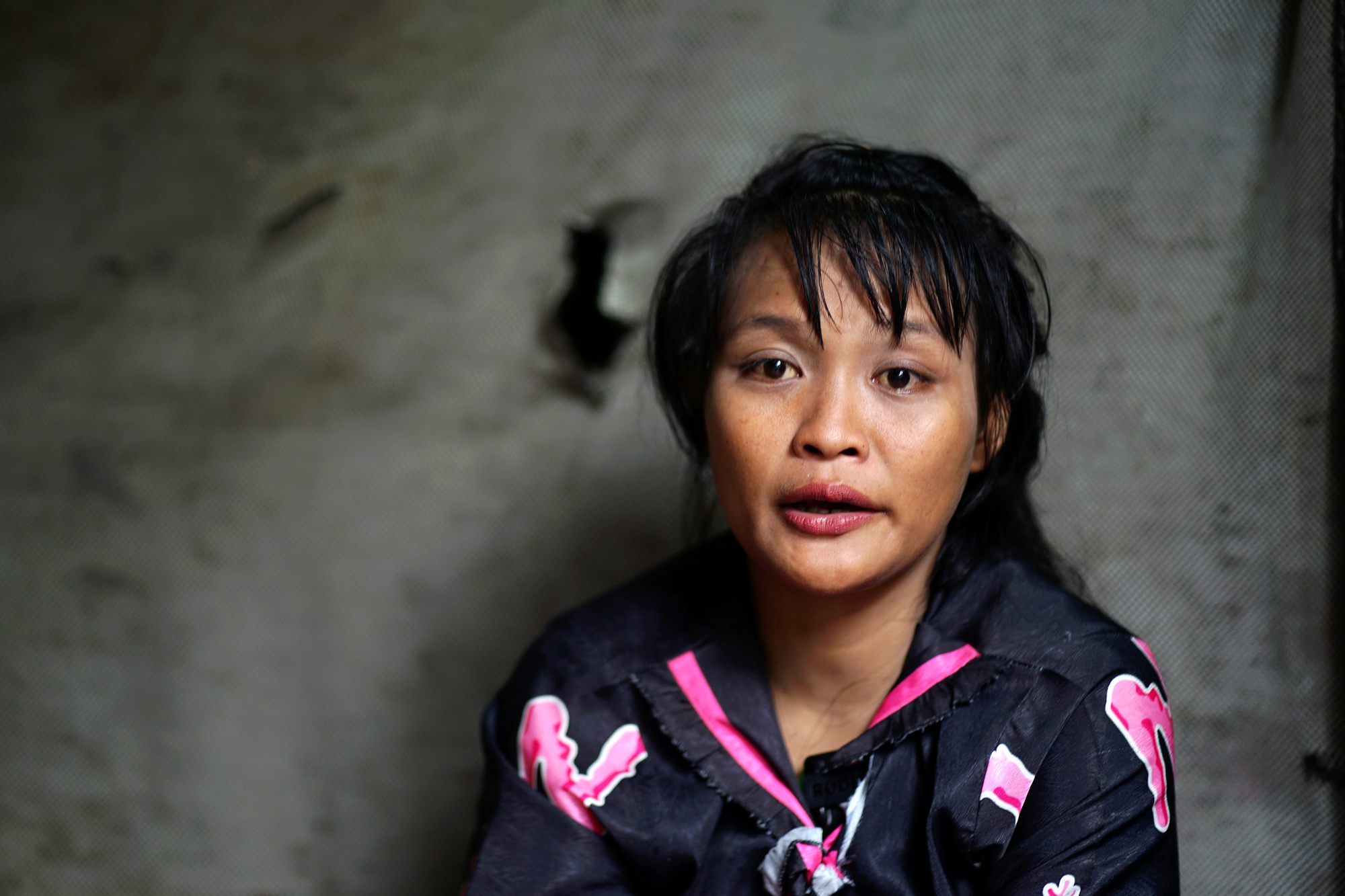 Chia sẻ day dứt của chị Lê Thị Kiều - mẹ bé 4 tháng rơi xuống kênh tử vong:“Em chỉ biết xin lỗi con hoài thôi…”- Ảnh 1.