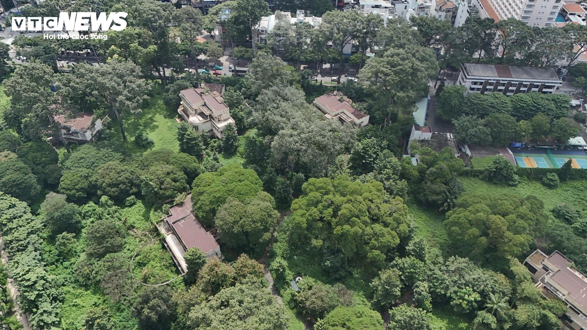 Cận cảnh khu 'đất vàng' trước ngày thành đài tưởng niệm nạn nhân COVID-19- Ảnh 3.