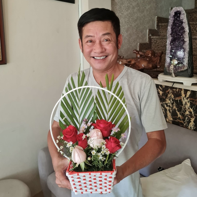 Nghệ sĩ Tấn Beo bị đột quỵ, suy thận: Thừa nhận th&oacute;i quen ăn nhiều 4 m&oacute;n n&agrave;y k&eacute;o d&agrave;i ch&iacute;nh l&agrave; nguy&ecirc;n nh&acirc;n- Ảnh 1.