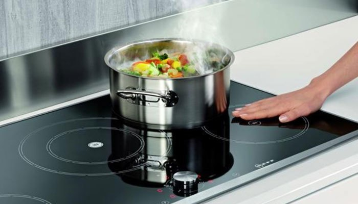 Dùng bếp gas hay bếp từ thì an toàn hơn? Câu trả lời theo báo cáo của chuyên gia gây bất ngờ- Ảnh 2.