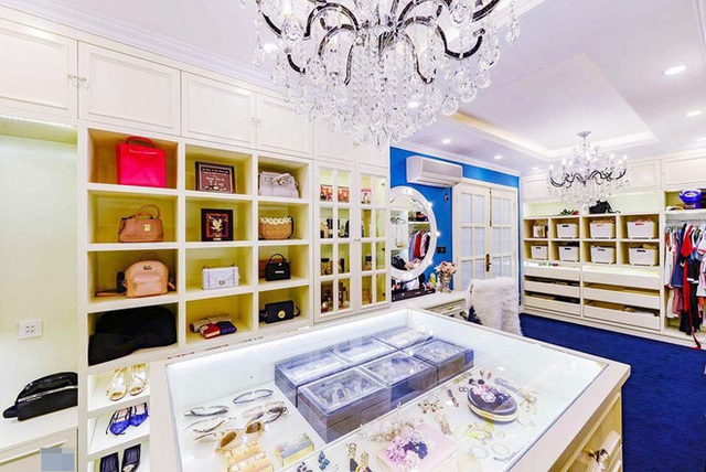 Bên trong biệt thự quận 7 của vợ chồng Đoàn Di Băng- Ảnh 4. Bên trong biệt thự quận 7 của vợ chồng Đoàn Di Băng- Ảnh 4.